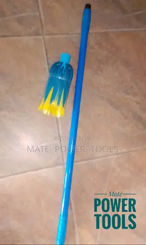 PVC Coated Metal Handle - Extendable Cobweb Duster
