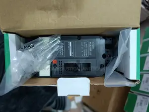 Schneider Dc 2pole Breaker 250a