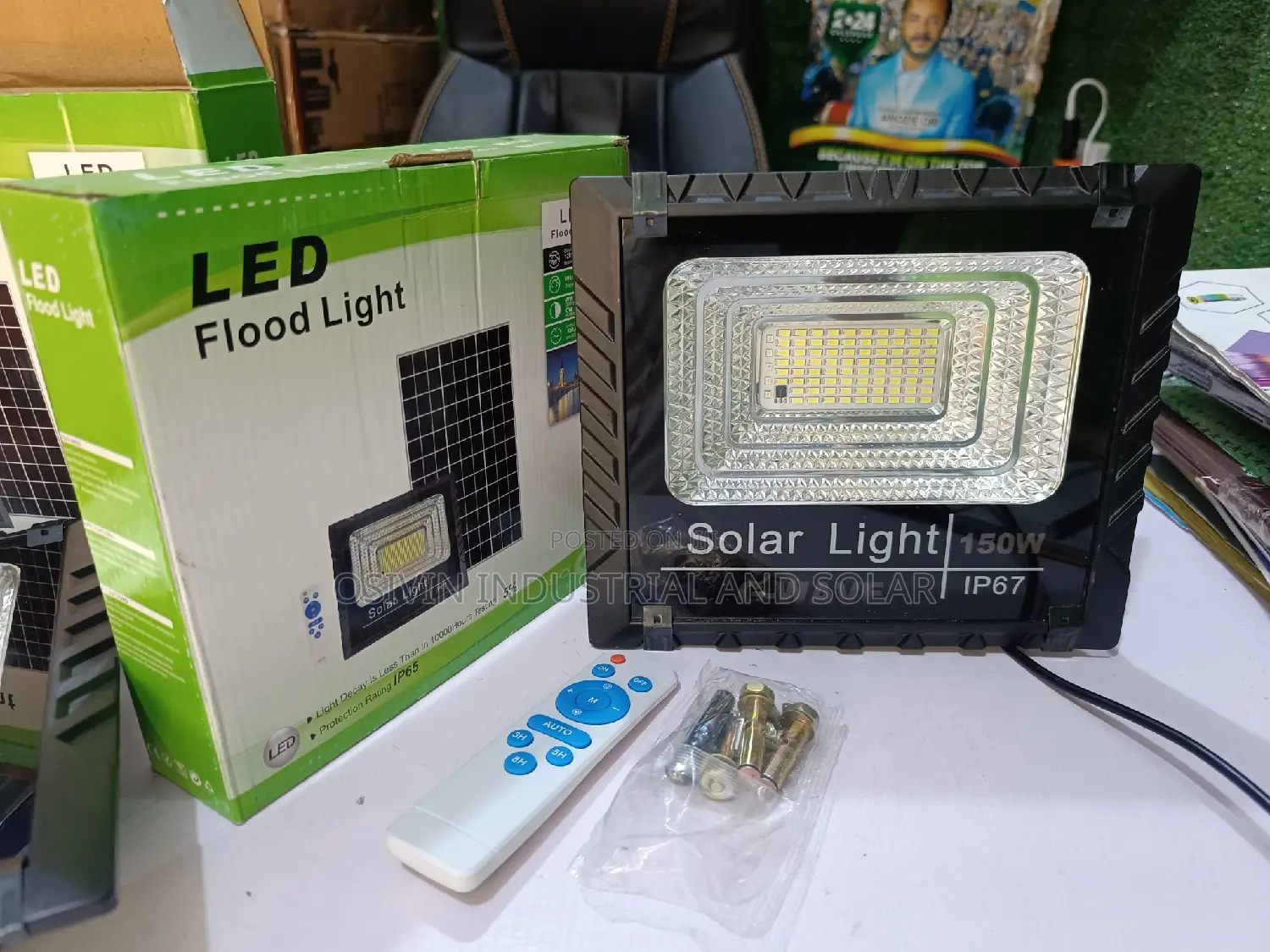 Led Floodlight 150w Ip65 With Solar Panel
