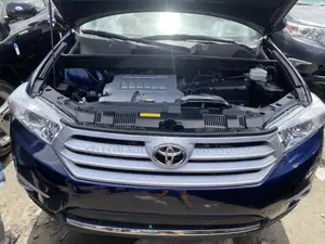 Toyota Highlander Limited 2012 Blue