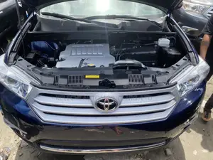 Toyota Highlander Limited 2012 Blue