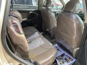 Toyota RAV4 2008 Gold