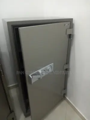 Big Size Bullet Proof And Fireproof Safes