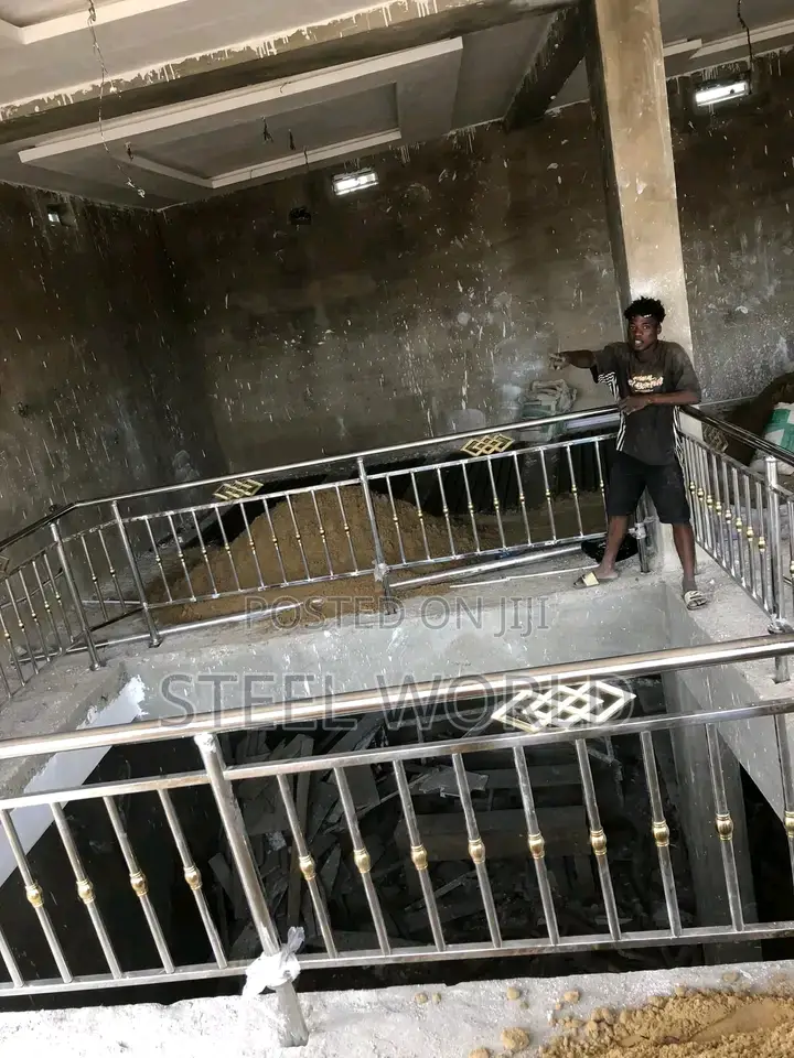 Diamond Gallery Handrail