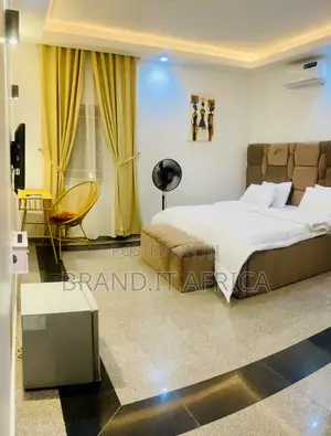 Serviced 3-Bedroom Shortlet Apartment With Pool, Games, Wifi