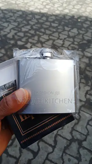 Stainless Steel Hip Flask Whiskey/Alcohol Flagon Drinkware