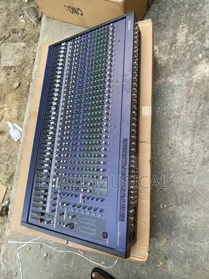 Yamaha 24 Channel Mixer