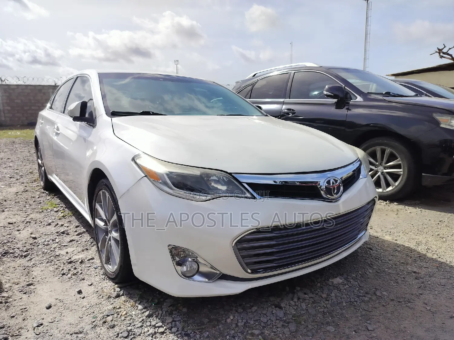 Toyota Avalon 2015 White