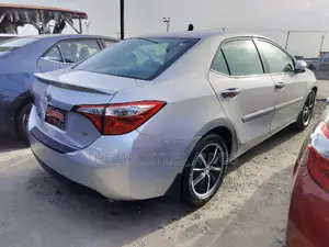 Toyota Corolla 2015 Silver