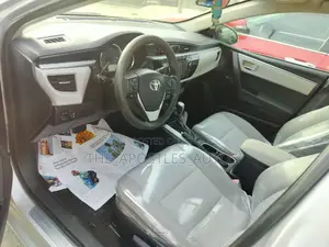 Toyota Corolla 2015 Silver