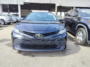 Toyota Camry LE (2.5L 4cyl 8A) 2019 Black