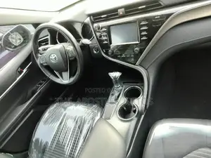 Toyota Camry SE FWD (2.5L 4cyl 8AM) 2018 Burgundy