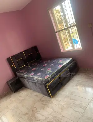 4/Half By 6 Bedframe