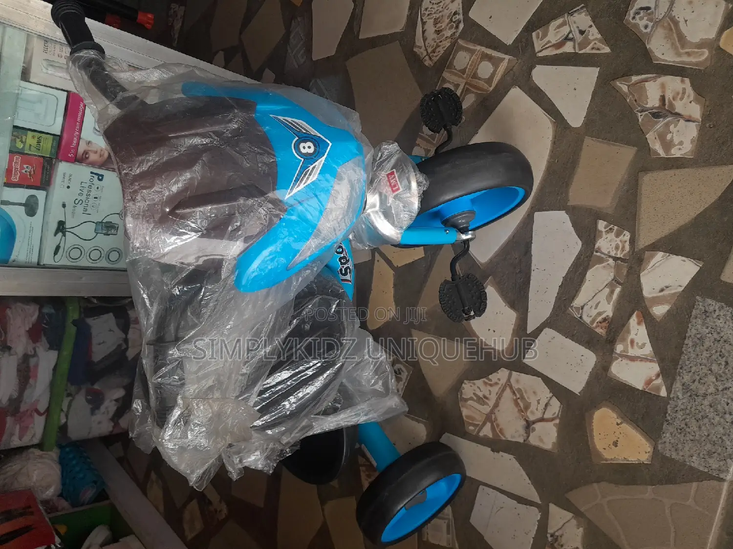Kid's Tricycle Ride-On