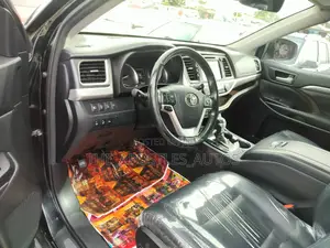 Toyota Highlander 2018 Black