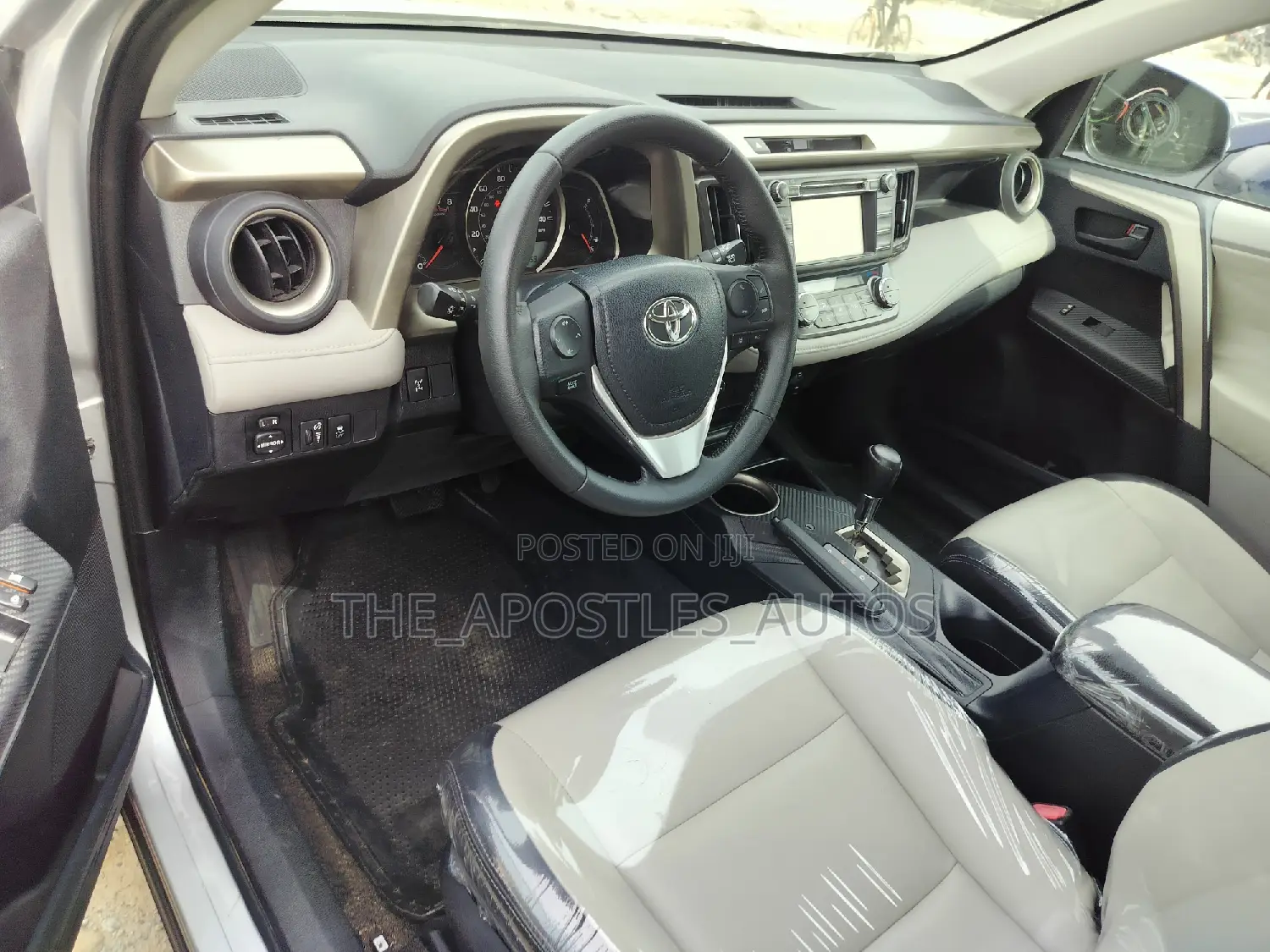 Toyota RAV4 2014 Silver