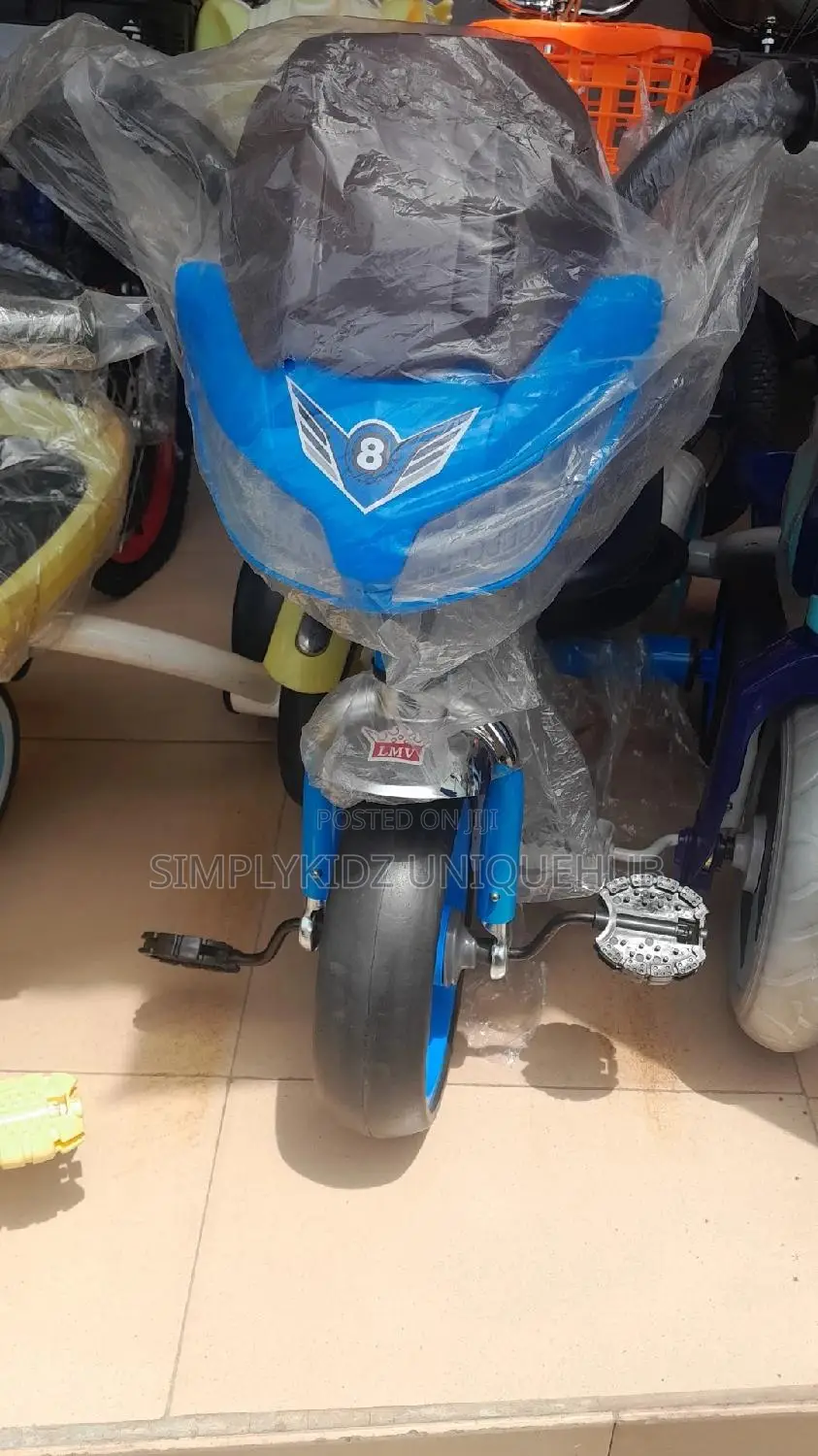 Kid's Tricycle Ride-On