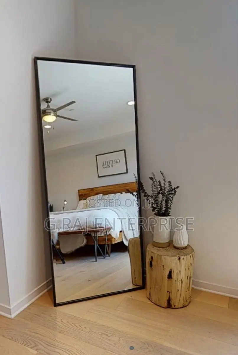 20/45 Quality Mirror Glass Frame