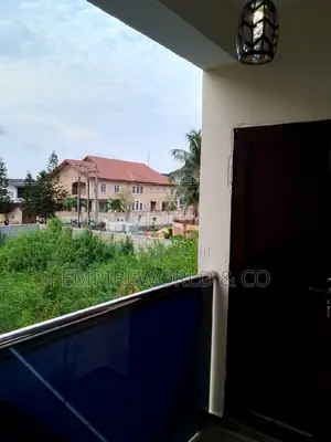 1 Bedroom Apartment With Balcony for Short-Let