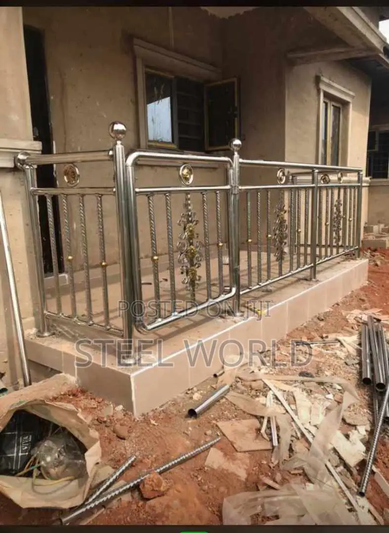 Twisted Balustrade Design With Door