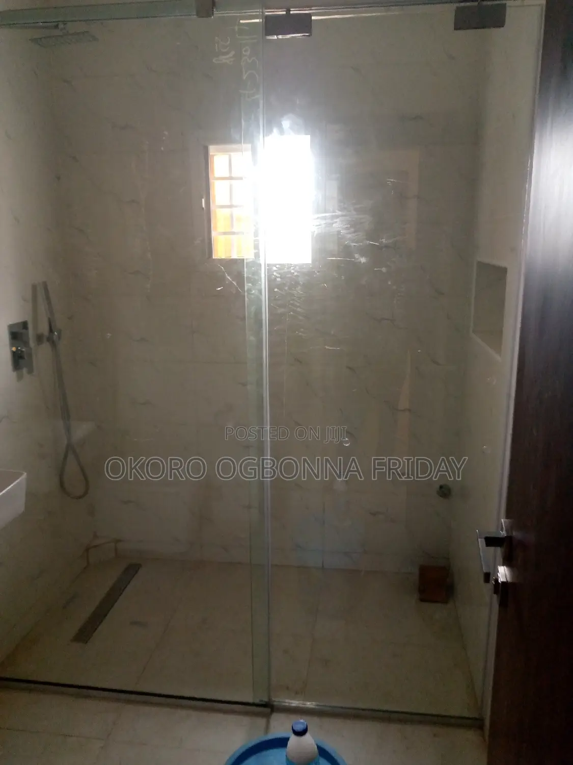Dad's Shower Cubicle