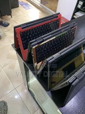 Laptop Lenovo ThinkPad Yoga 8GB Intel Celeron SSD 128GB