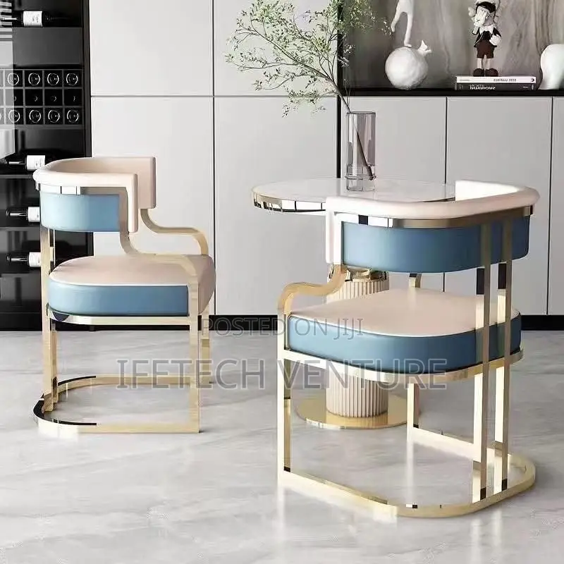 2 in 1 Coffee Table and Chairs