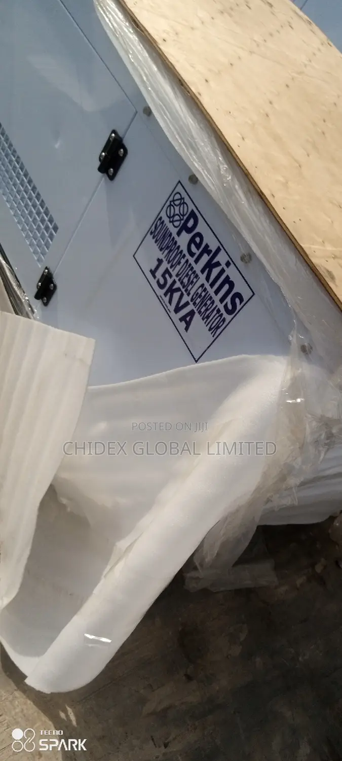 15kva Perkins Diesel Soundproof Generators 100% Copper Coil