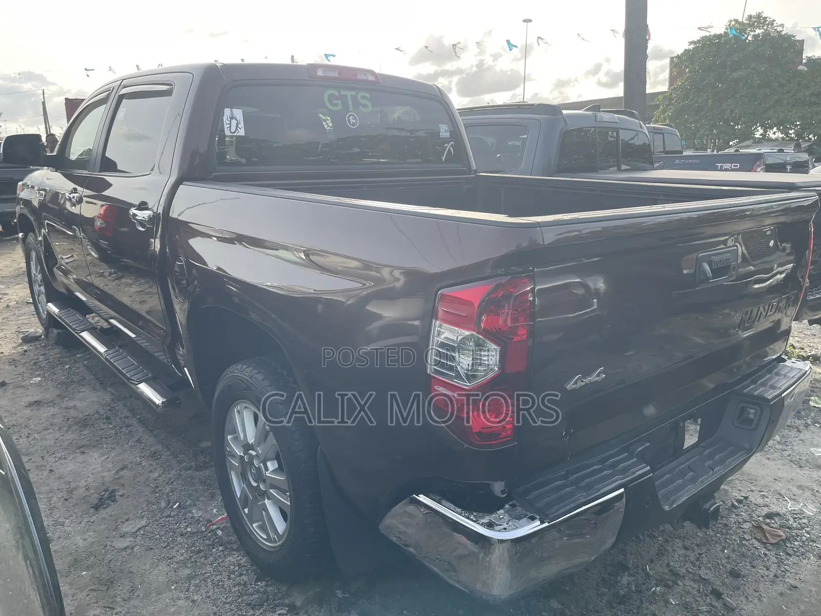 Toyota Tundra 2018 Brown