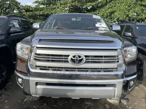 Toyota Tundra 2018 Brown