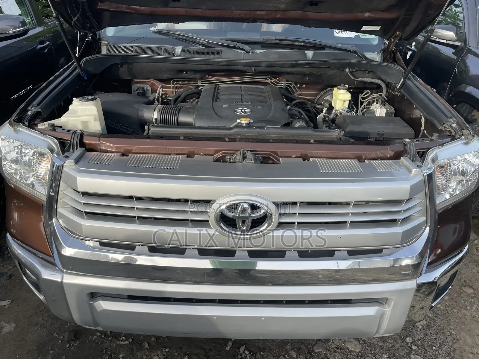 Toyota Tundra 2018 Brown