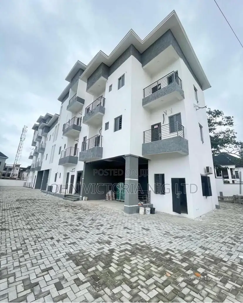 Three Bedroom Service Apartment At