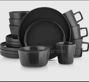 16 Pieces Set of Plates and Cups