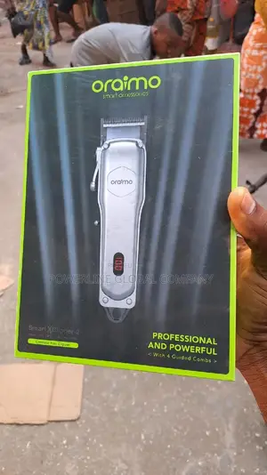 Rechargeable Clipper With High Cutting Precision