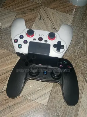 PS4 Pads Used