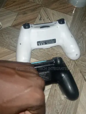 PS4 Pads Used