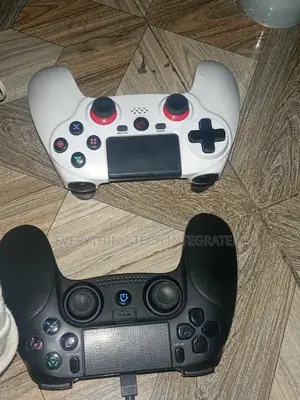 PS4 Pads Used