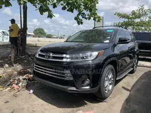 Toyota Highlander 2017 Black