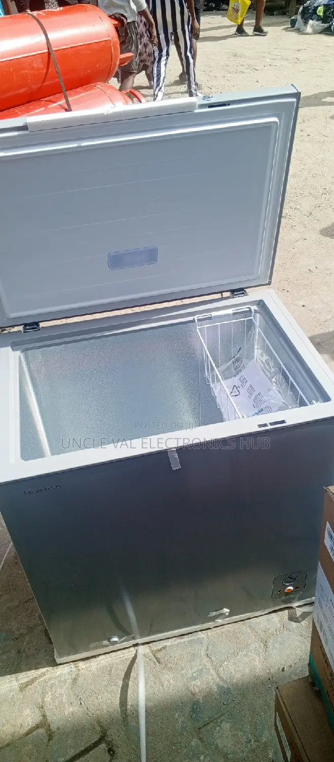 Hisense Chest Freezer 260sh