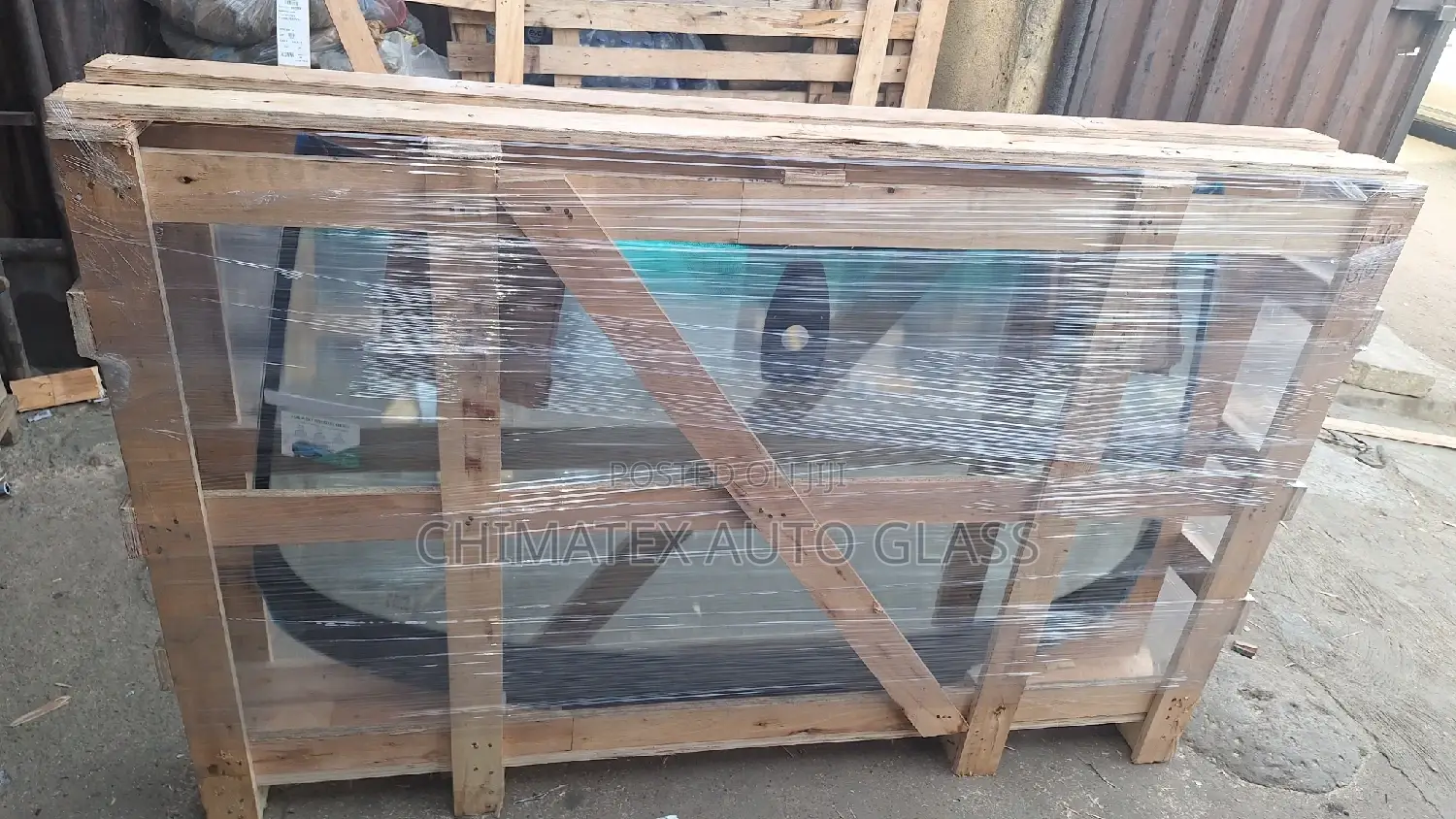 BMW X5 2014 Windscreen Going for Waybill