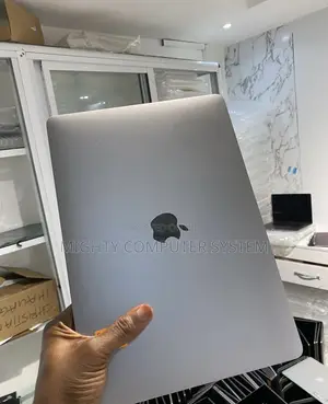 Laptop Apple MacBook Pro 2020 M1 16GB Apple M1 SSD 256GB