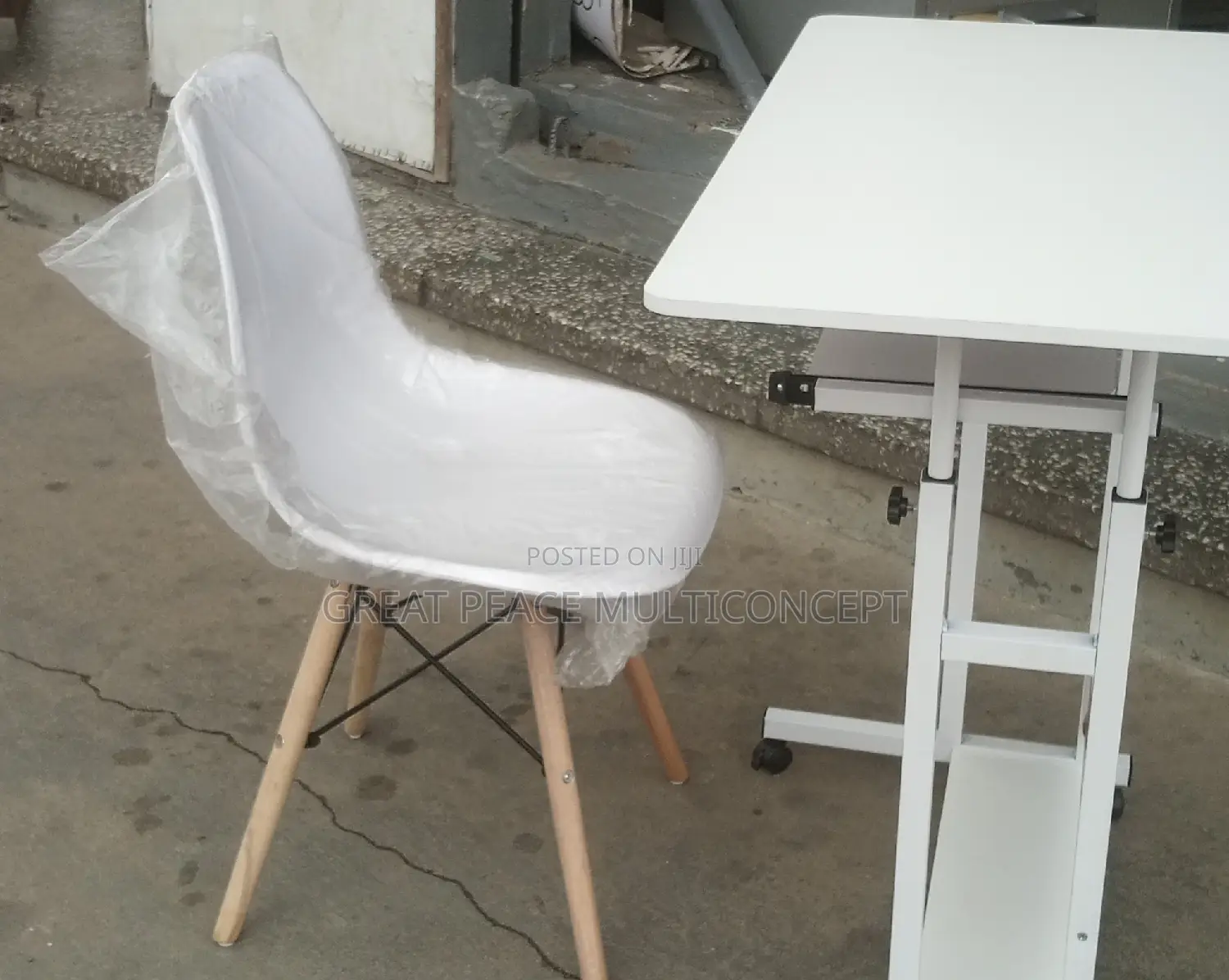 Reading Table and Chair