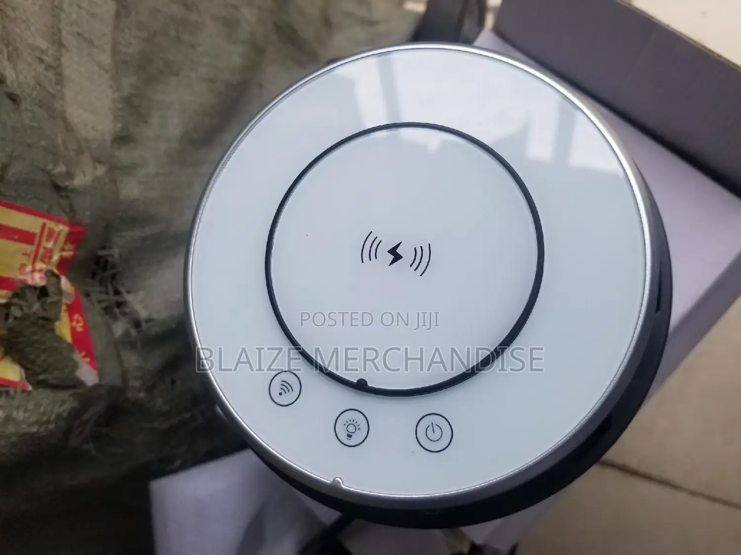 Wifi Automatic Socket Charging Wireless Desktop