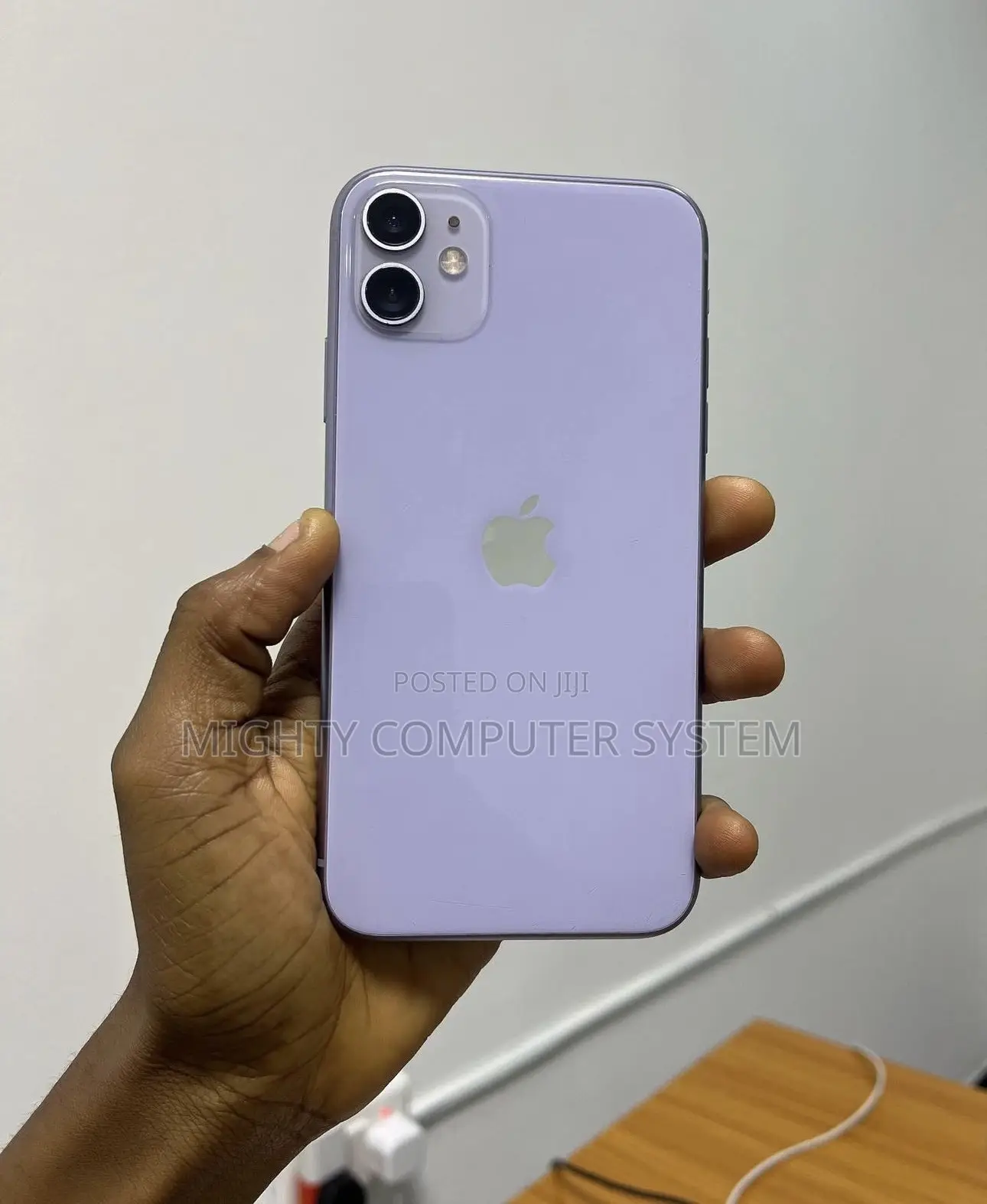 Apple iPhone 11 64 GB Purple