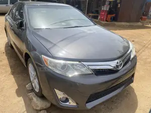 Toyota Camry 2012 Gray