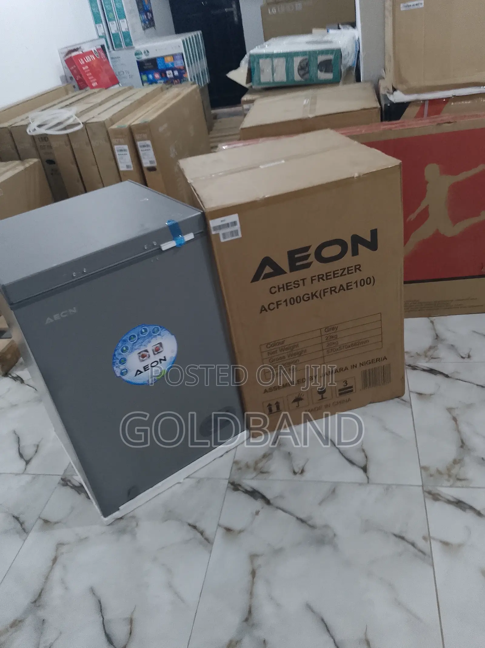Aeon Chest Freezer 100 Liters