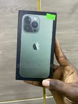 New Apple iPhone 13 Pro Max 128 GB Green