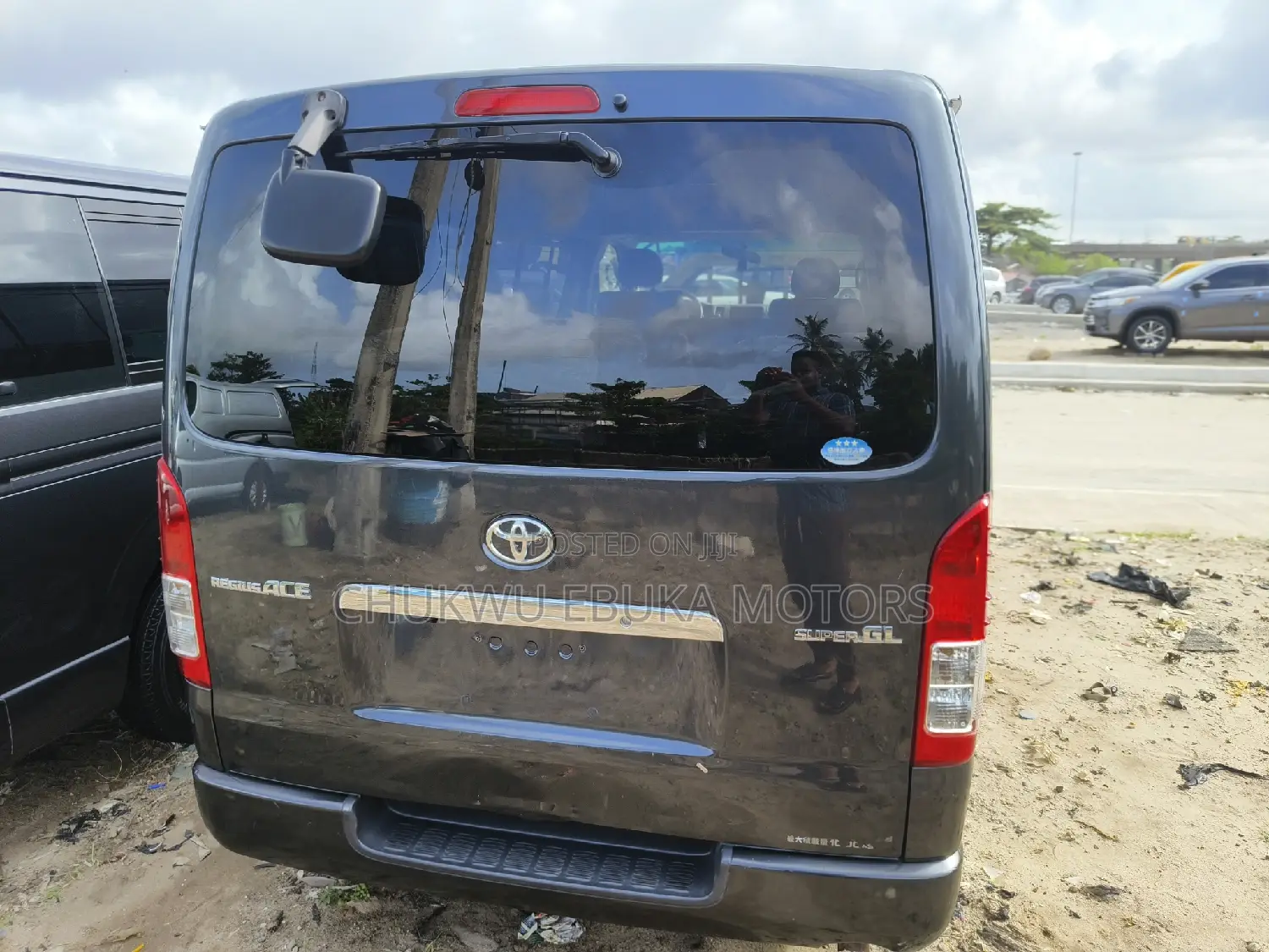 Toyota HiAce 2013 Grey