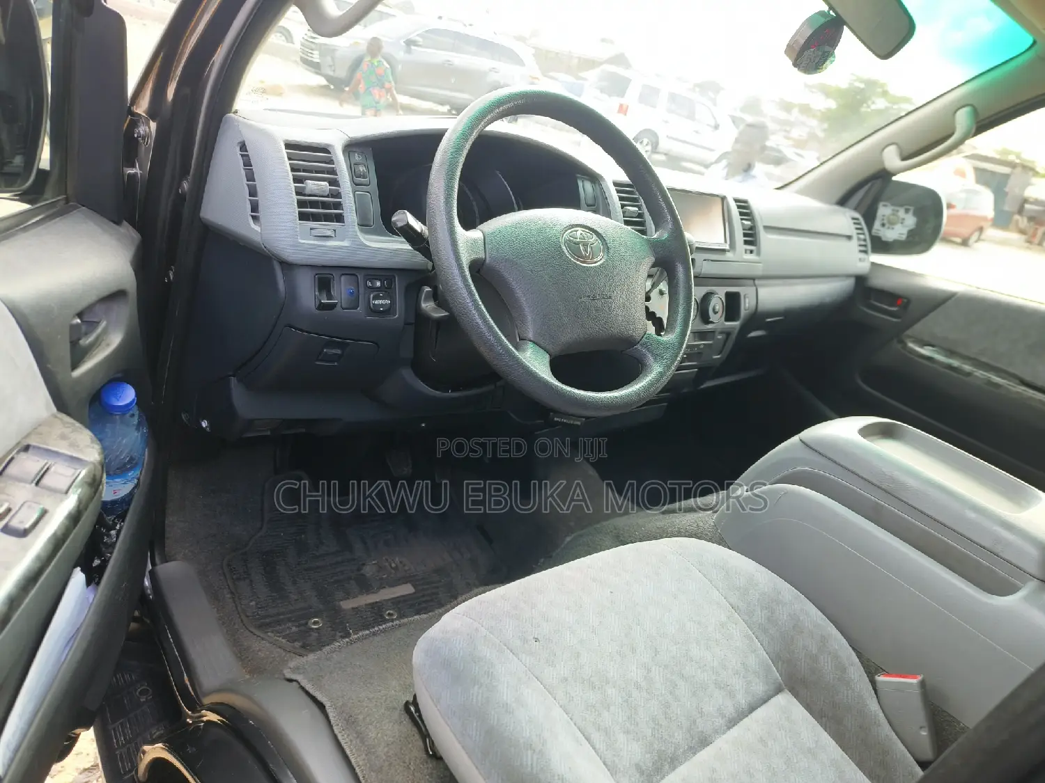 Toyota HiAce 2013 Grey