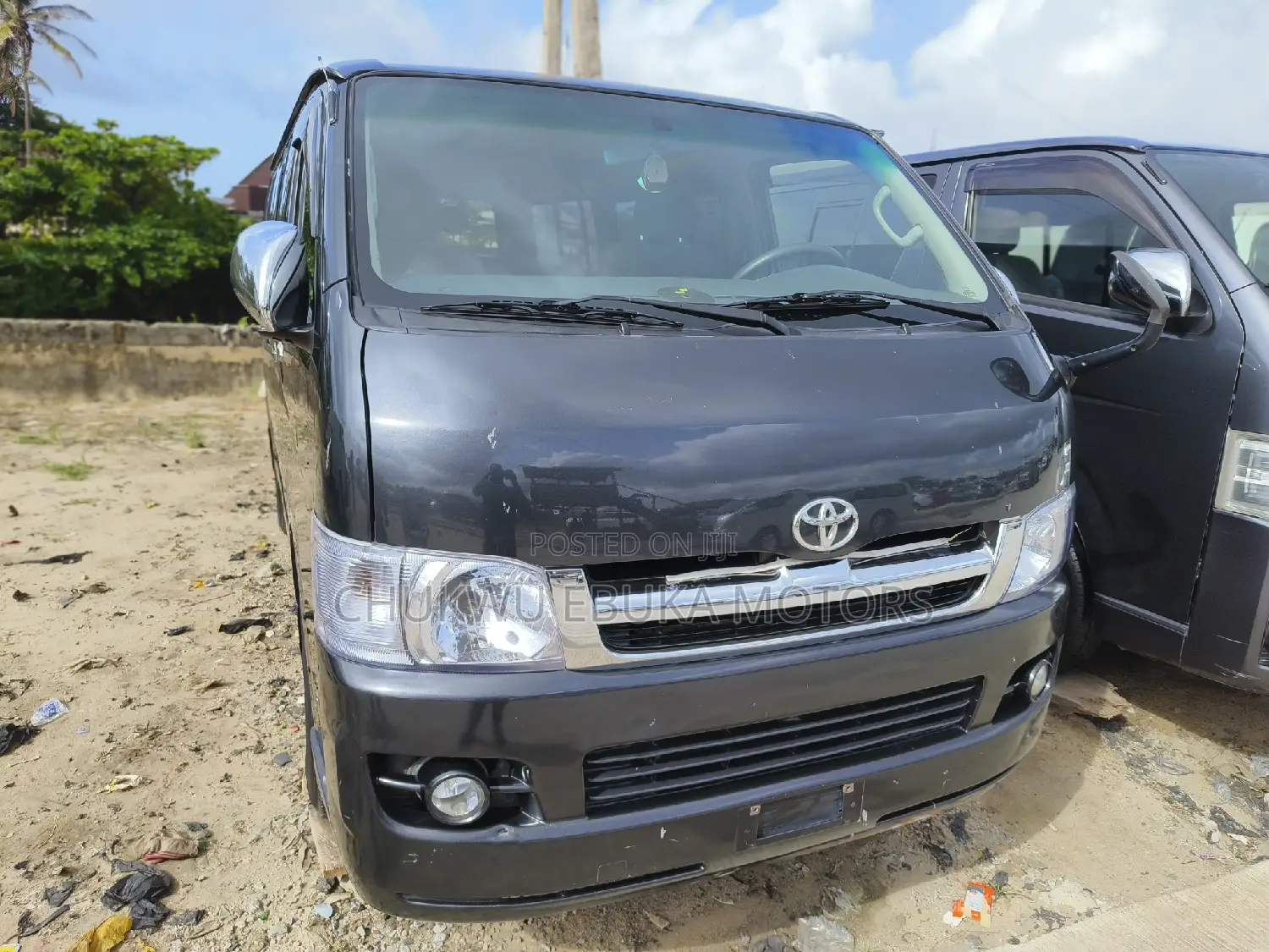 Toyota HiAce 2013 Grey